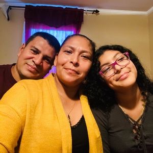 Meet your Posher, Ana